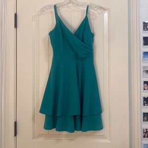 honey and rosie kelly green mini dress size small